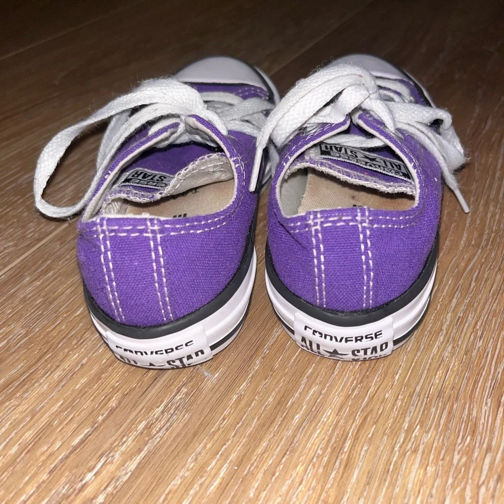 Converse 11c